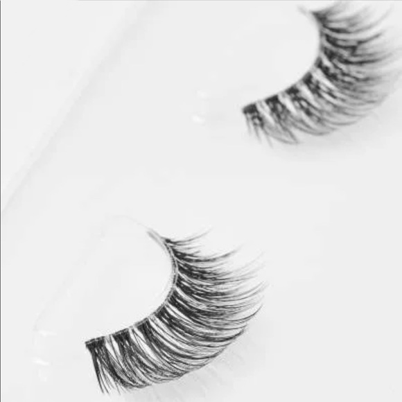 TOO FACED *Bundle* 2 Sets Better Than Sex Faux Mink Falsie Lashes NATURA… - Picture 9 of 14